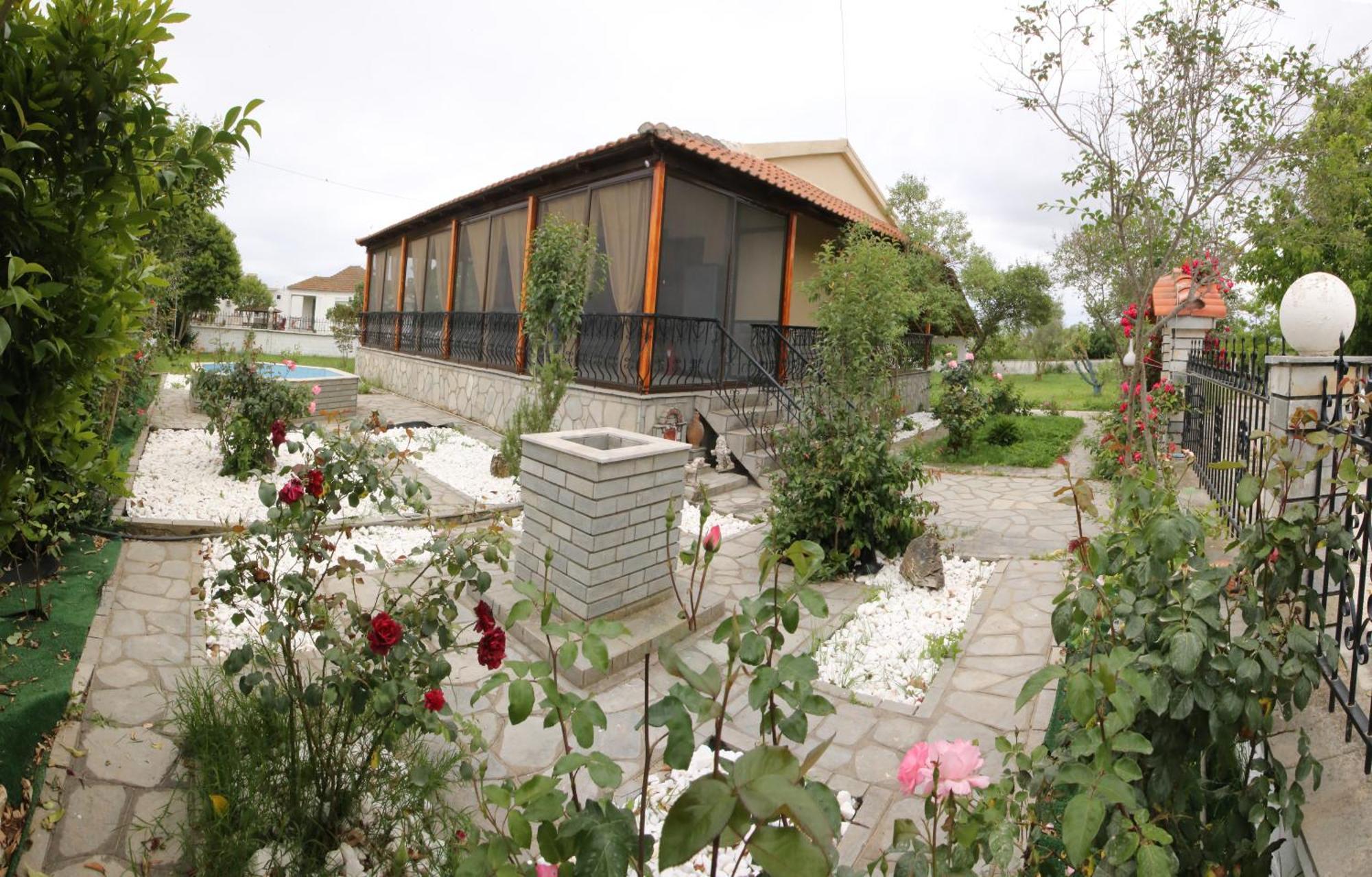 Valsamo Luxury Cottage Chaidefto ภายนอก รูปภาพ